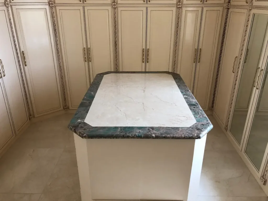 granite-closet-countertop